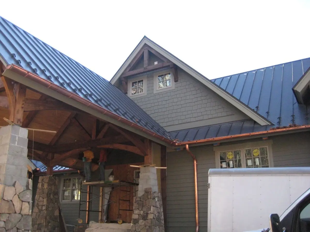 Craftsman Roofing team delivering quality roofing work in Fox River Valley Gardens